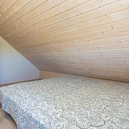 Sveciu Namai Tuopa Nemirsetoje Palangoje *