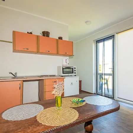 Apartament Sveciu Namai Tuopa Nemirsetoje Palangoje