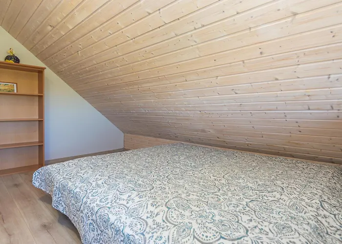 Sveciu Namai Tuopa Nemirsetoje Palangoje *