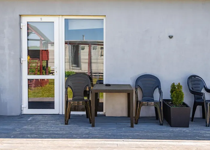 Sveciu Namai Tuopa Nemirsetoje Palangoje Apartment