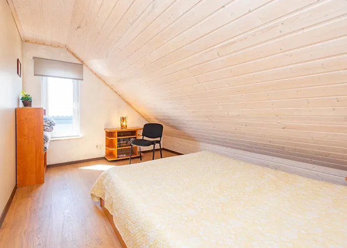 Sveciu Namai Tuopa Nemirsetoje Palangoje Palanga